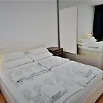 Cvek 2 * Rovinj