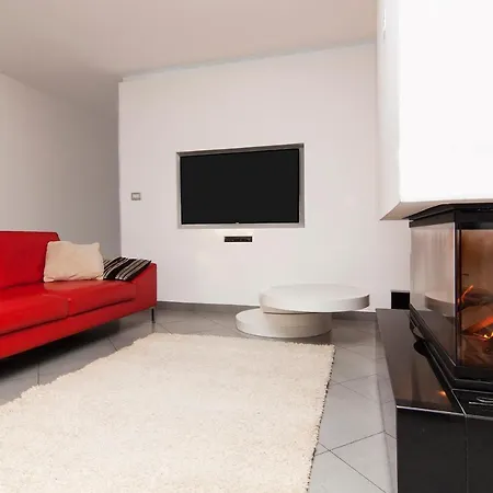 Cvek 2 * Rovinj