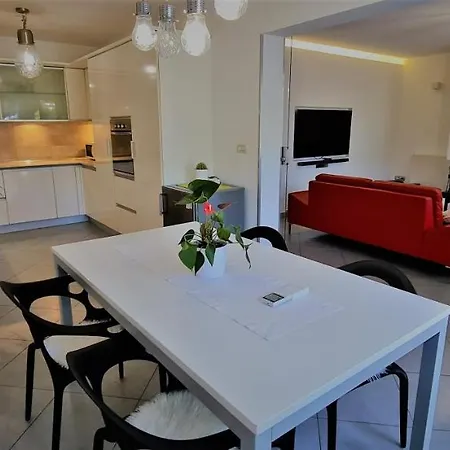 Cvek 2 Apartment *