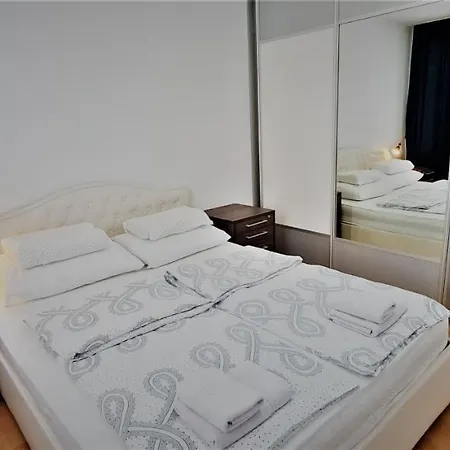 Cvek 2 * Rovinj