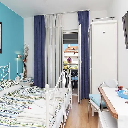 Cvek 2 * Rovinj